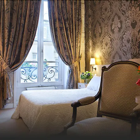 Odeon Hotel 3*