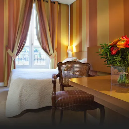 Odeon Hotel 3*